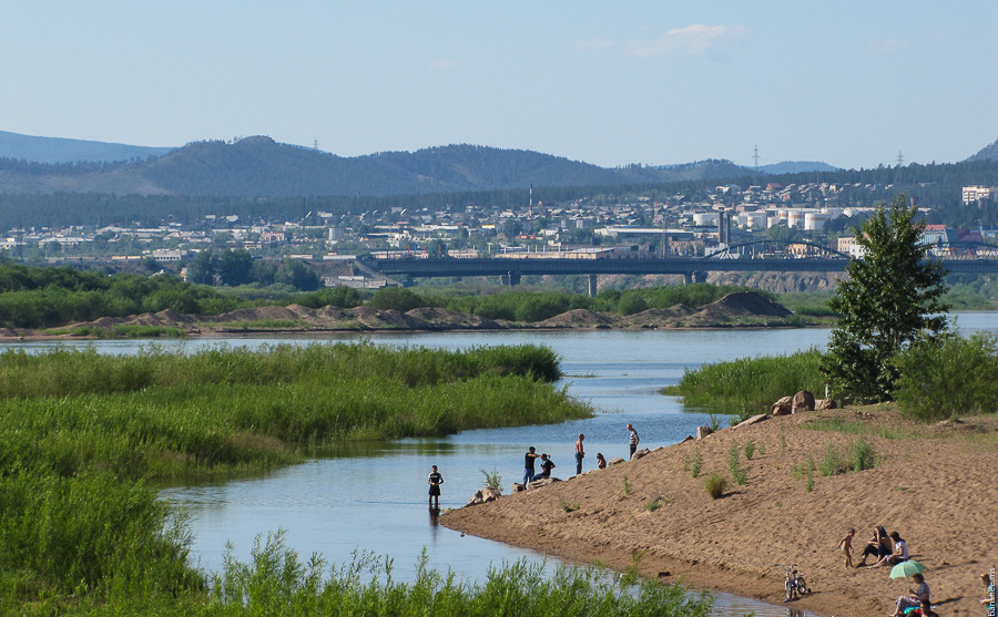 Улан удэ расположен на реке