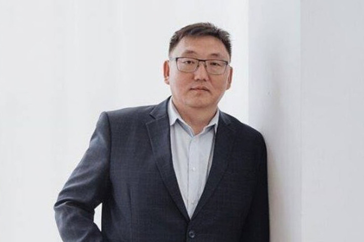 Накануне депутаты Улан-Удэнского городского совета приняли непростое решение в отношении своего коллеги