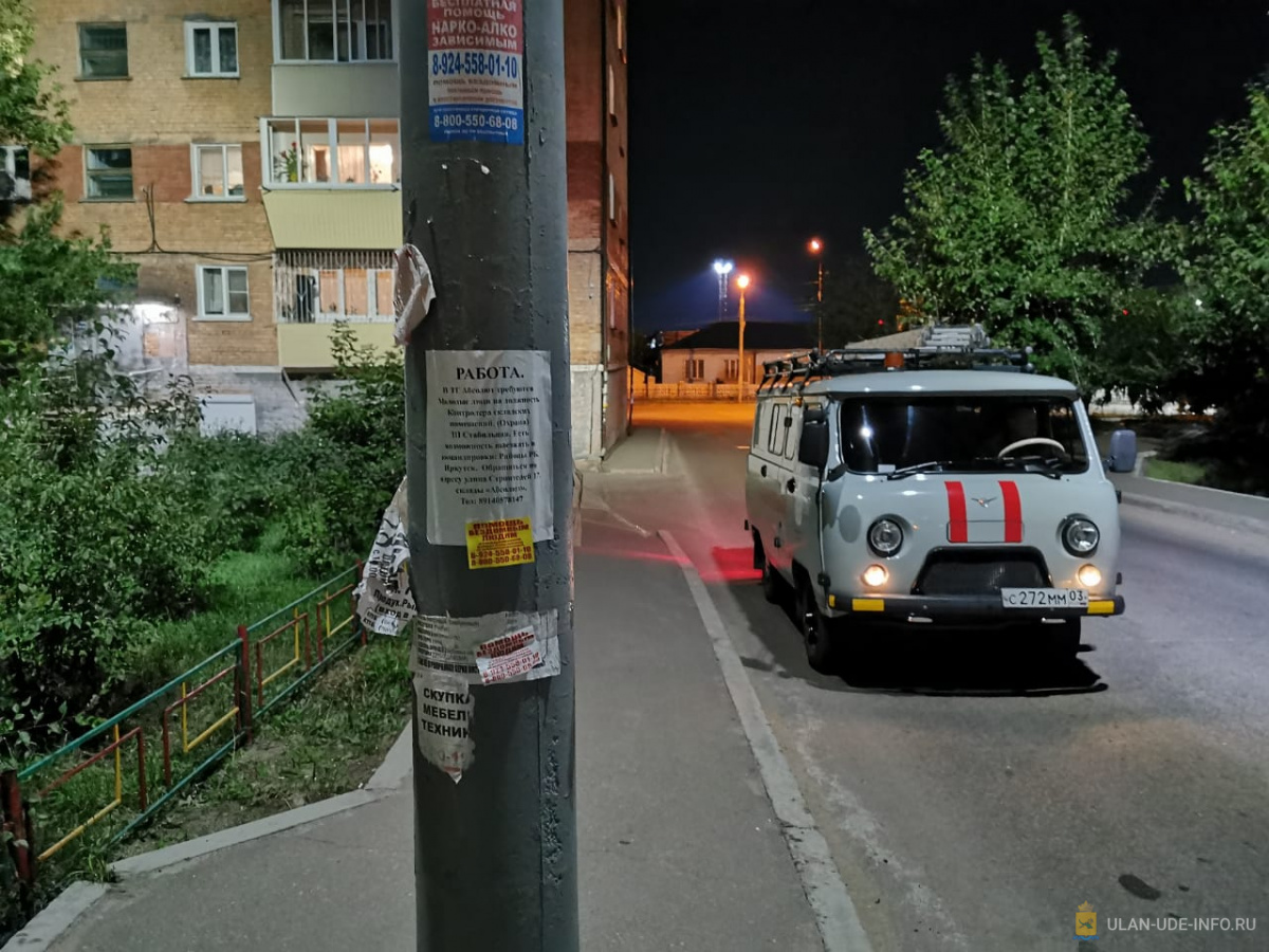 В Улан-Удэ очистили от незаконной рекламы более пяти тысяч опор уличного освещения