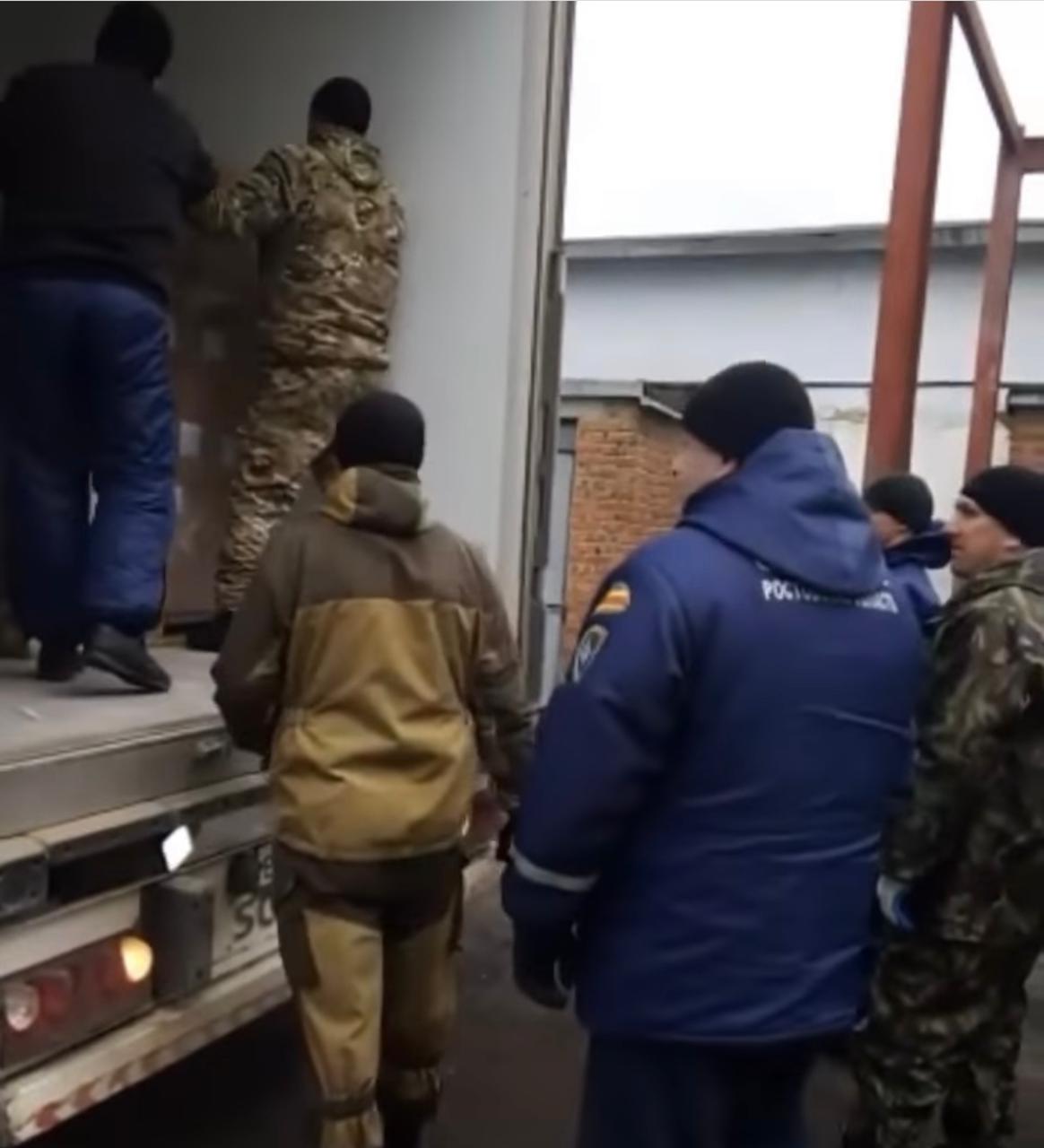 Фура с гуманитарной помощью из Бурятии прибыла в Ростовскую область