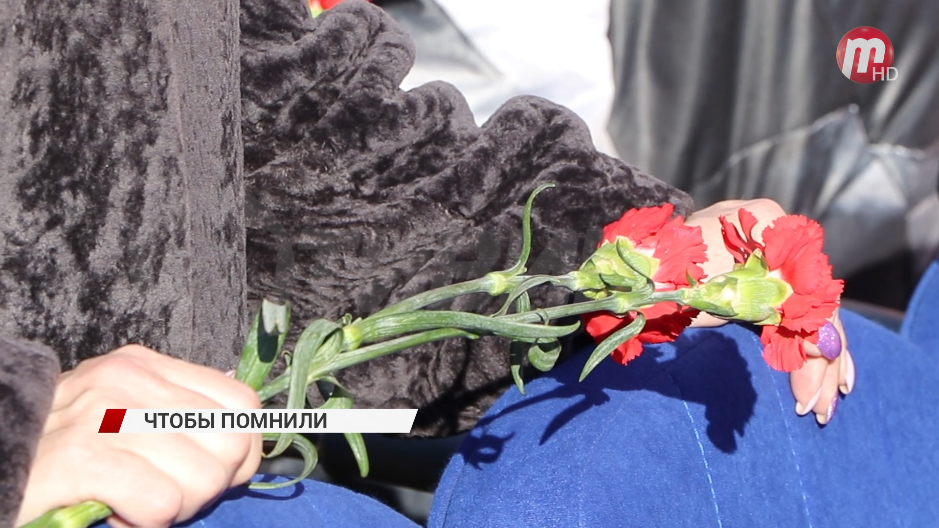 В Улан-Удэ состоялось открытие мемориальной доски, памяти ветерана пожарной охраны Ивана Козулина