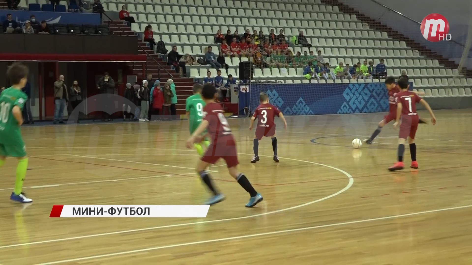 В Физкультурно-спортивном комплексе Улан-Удэ стартовали финалы Всероссийских соревнований по мини-футболу